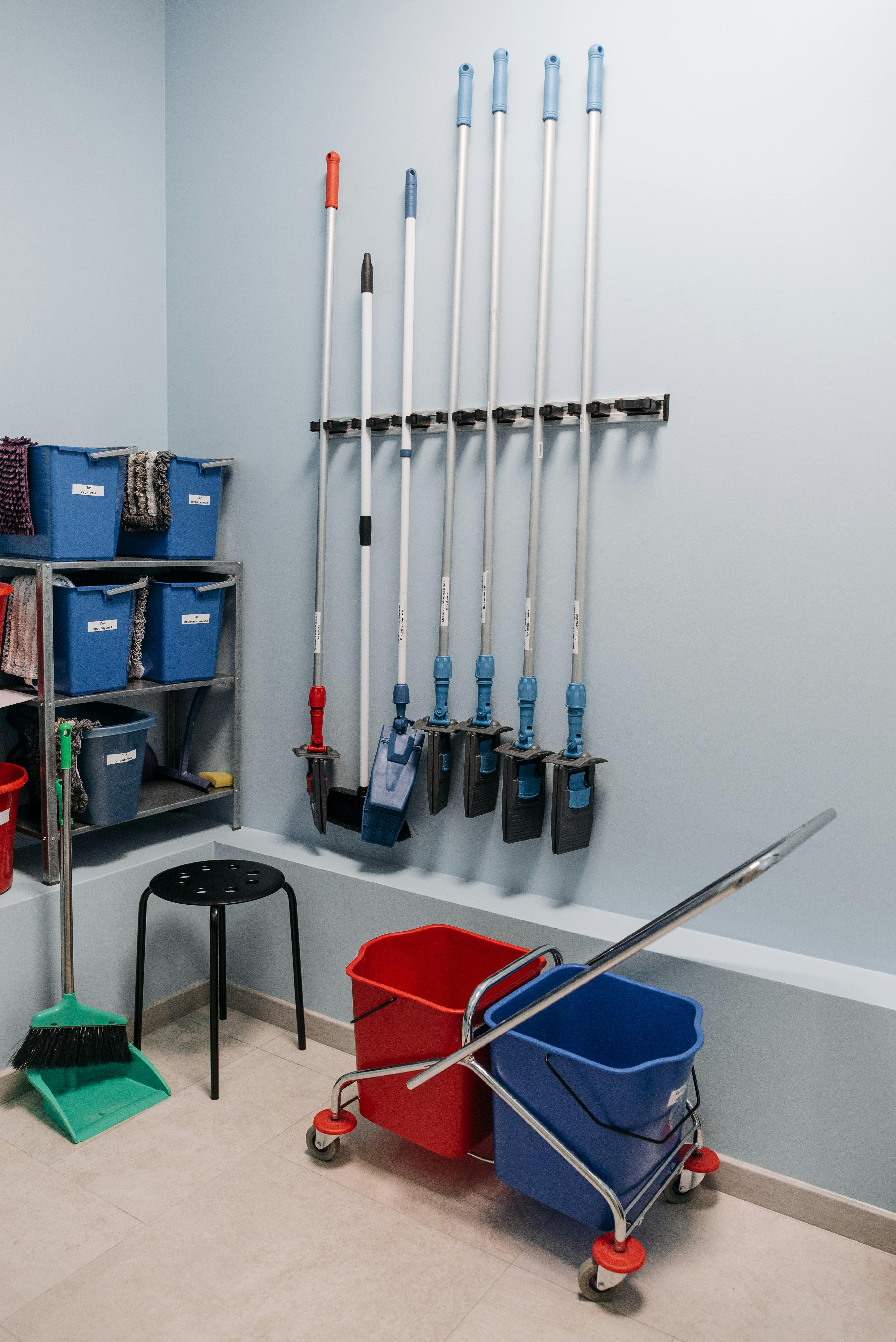 Cleaning kit